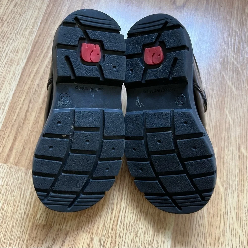 Elephanten Little Girls T Bar Black Patent Leather Mary Janes Size 23